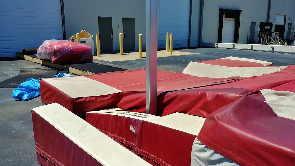 Pole Vault Carolina | 2415 Presidential Dr, Durham, NC 27703, USA | Phone: (919) 523-8333