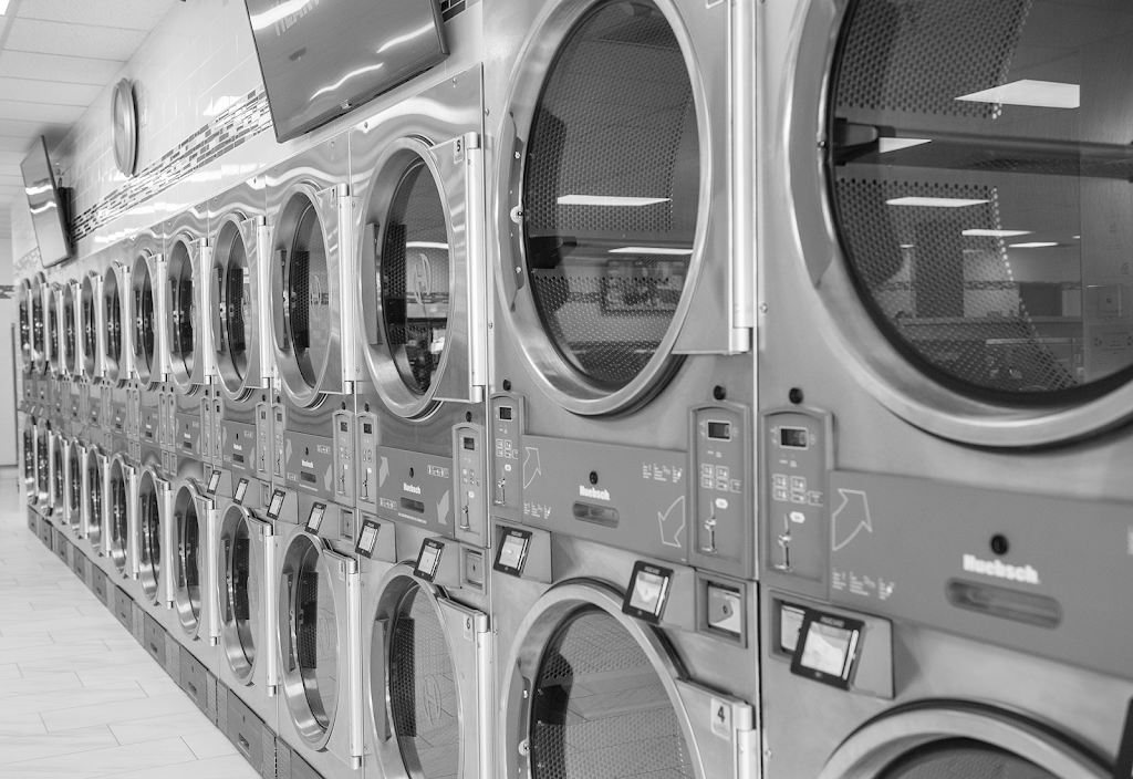 Clean Blue Laundry | 1135-1139 Fairview Ave, Westmont, IL 60559 | Phone: (630) 963-1000