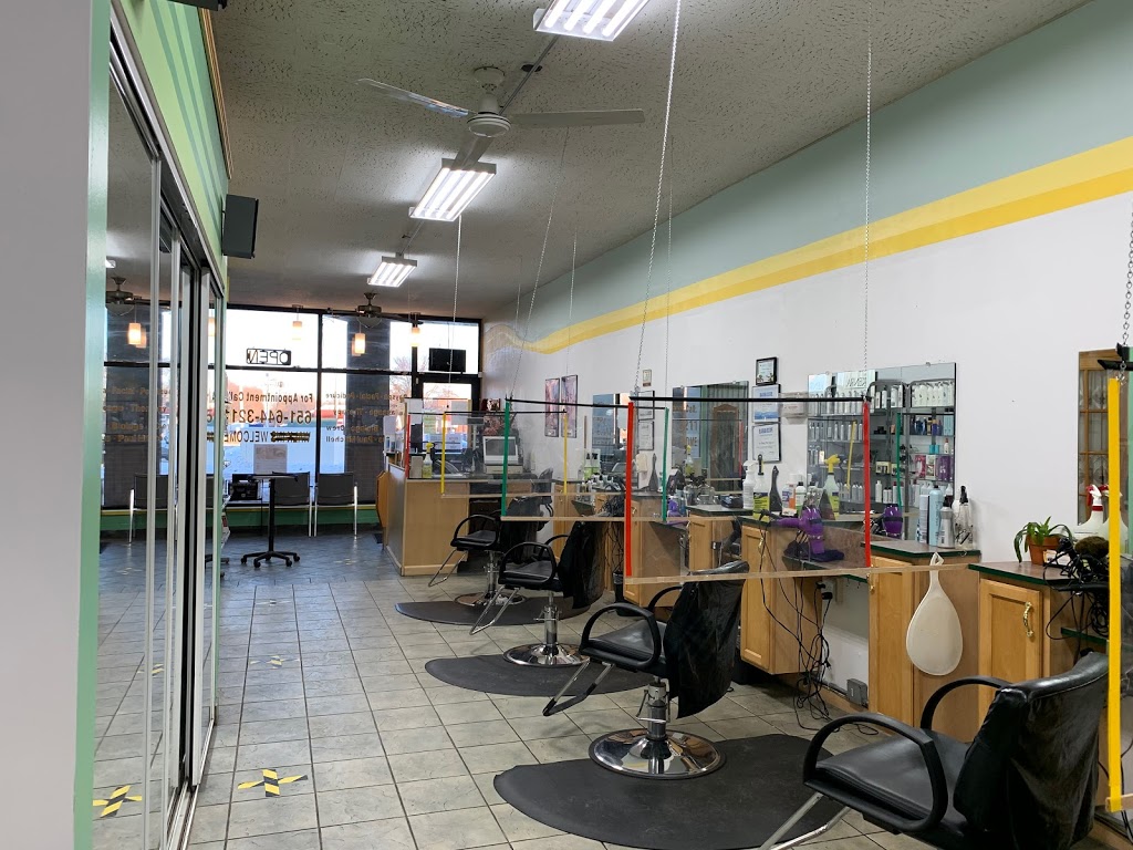 Hair Designs Unlimited | 1703 Snelling Ave N, Falcon Heights, MN 55113, USA | Phone: (651) 644-3211