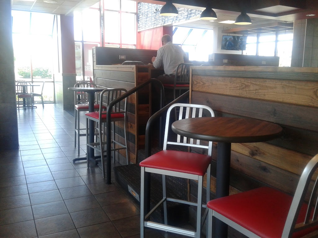 Arbys | 35 E 96th St, Indianapolis, IN 46240, USA | Phone: (317) 818-0806