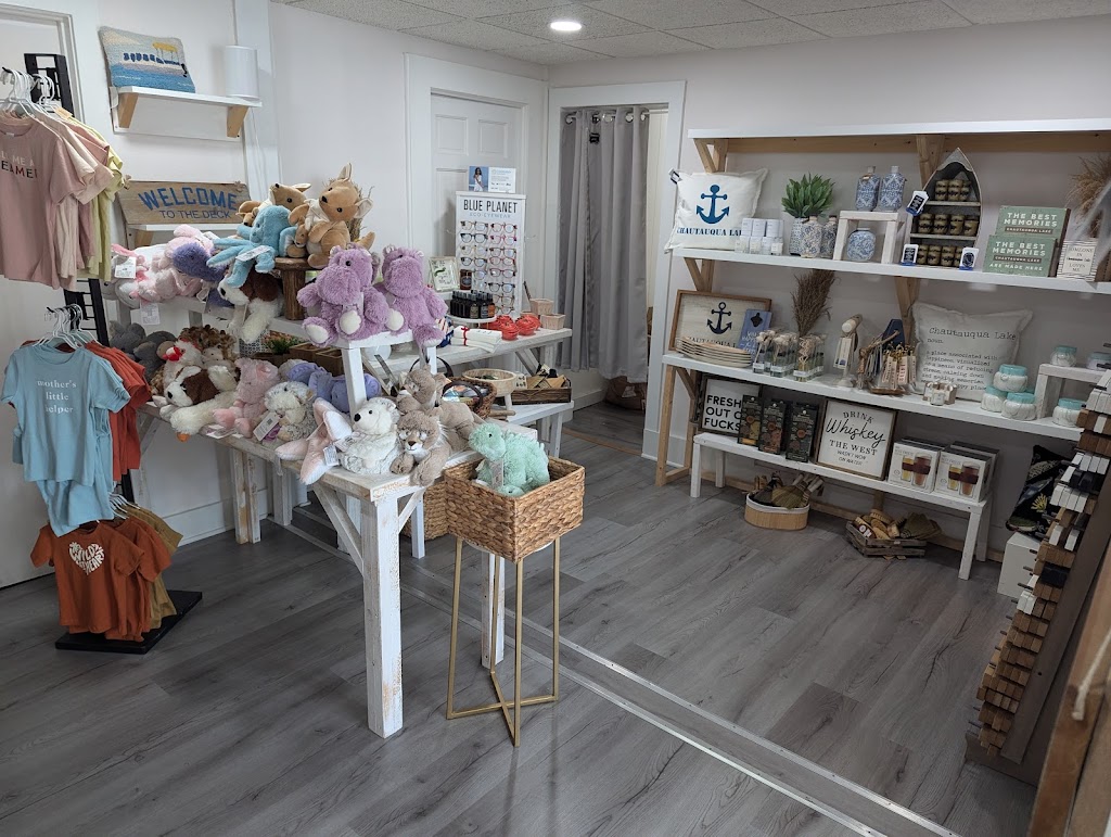 Gi Threads | 16 Main St, Bemus Point, NY 14712, USA | Phone: (716) 386-1201