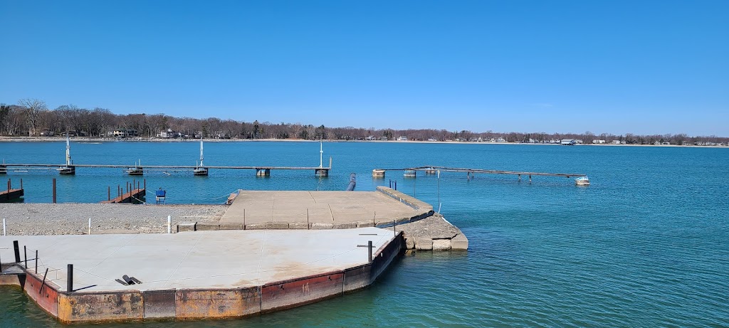 Bertie Boating Club | 1010 Point Abino Rd S, Ridgeway, ON L0S 1N0, Canada | Phone: (905) 894-3223