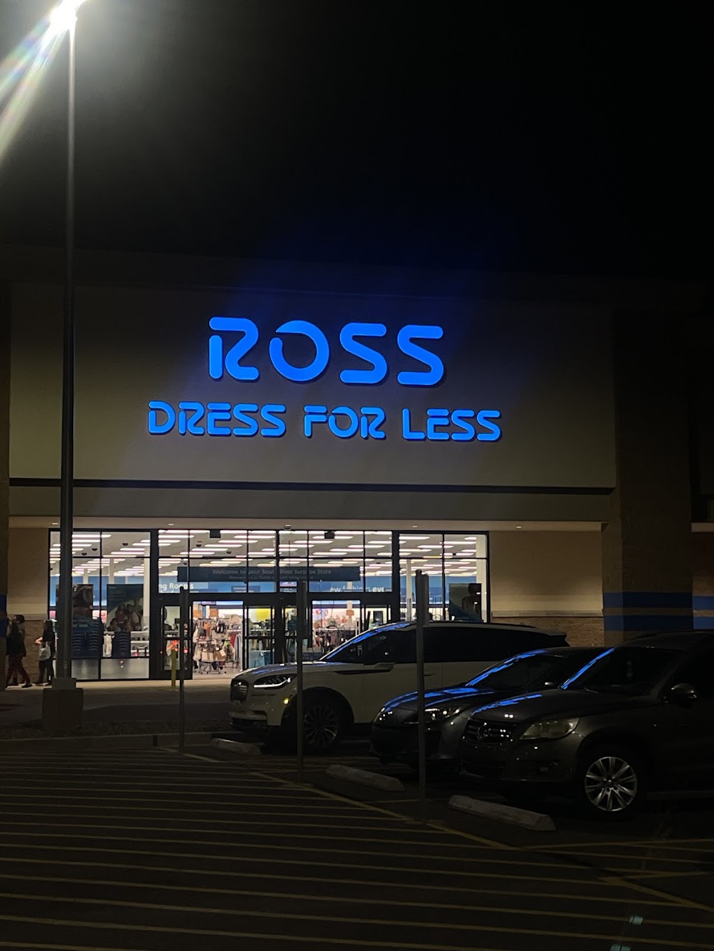 Ross Dress for Less | 13600 N Prasada Pkwy, Surprise, AZ 85388, USA | Phone: (623) 352-7157