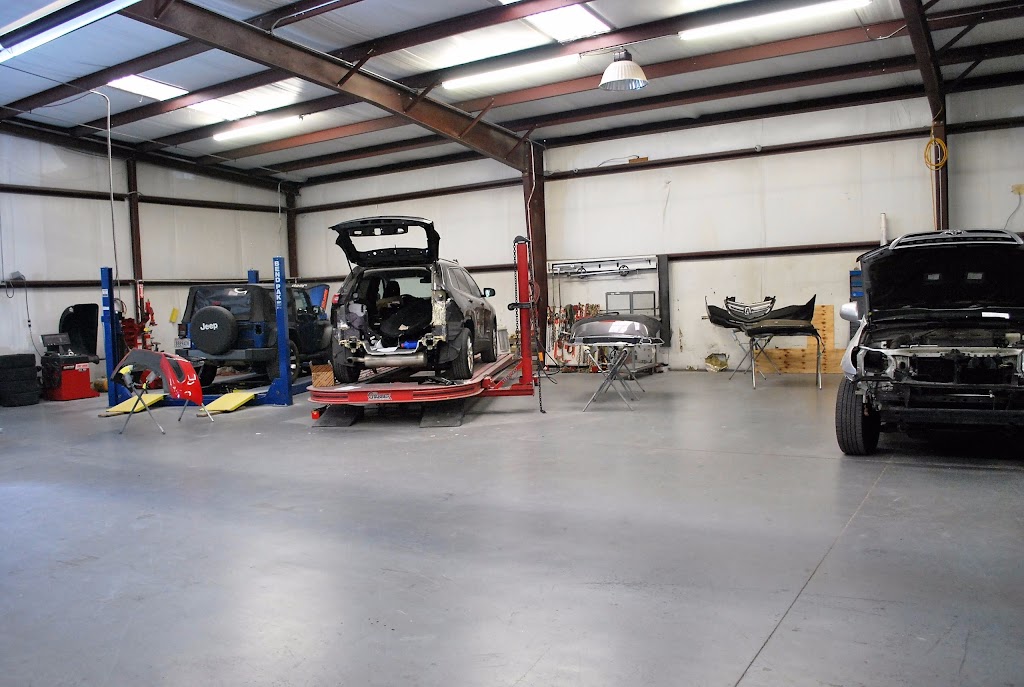 Jones Collision Center | 3398 Pelham Pkwy, Pelham, AL 35124, USA | Phone: (205) 620-0054