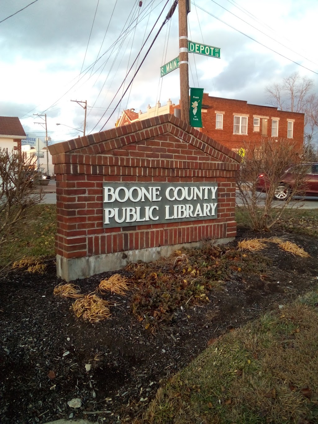 Boone County Public Library - Walton Branch | 21 S Main St, Walton, KY 41094, USA | Phone: (859) 342-2665