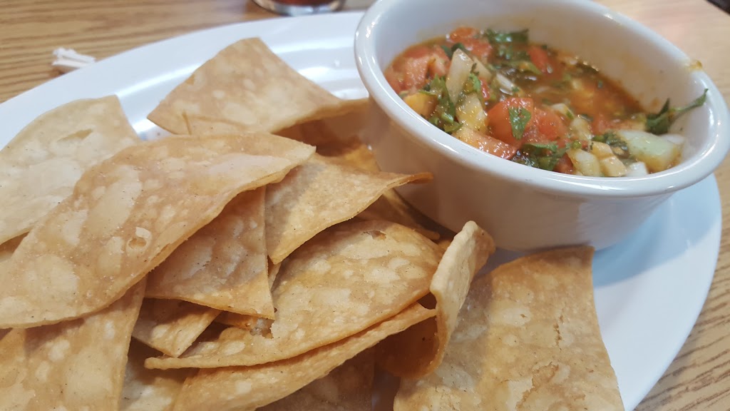 LA TLAXQUENITA | 218 New Castle Ave, New Castle, DE 19720, USA | Phone: (302) 575-1450