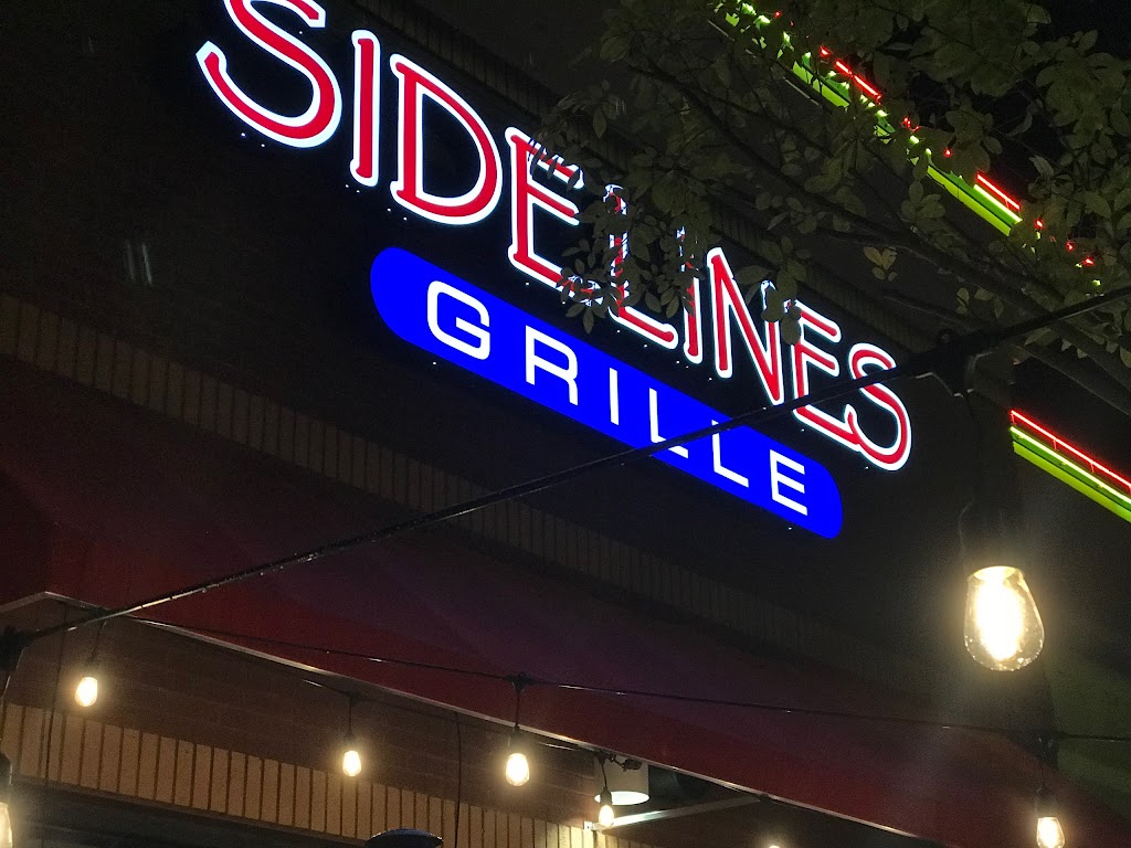 Sidelines Grille - Woodstock Hwy 92 | 300 Village Center Dr, Woodstock, GA 30188, USA | Phone: (770) 824-4858