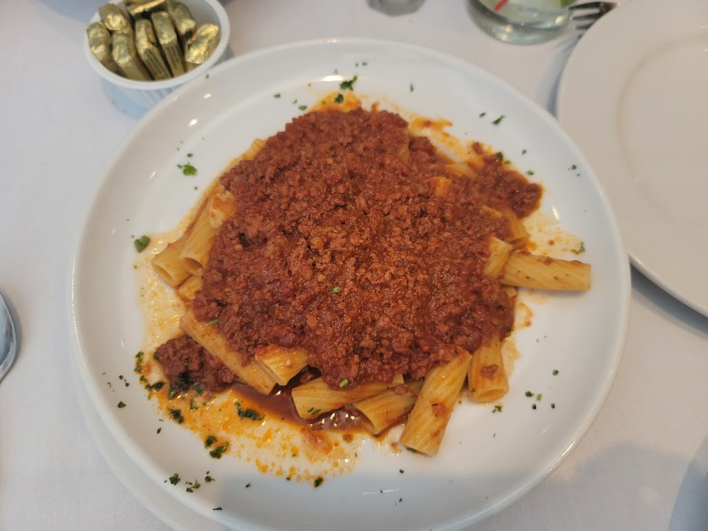 Casa di Fratelli in 477 Old Country Rd, Westbury, NY 11590, USA