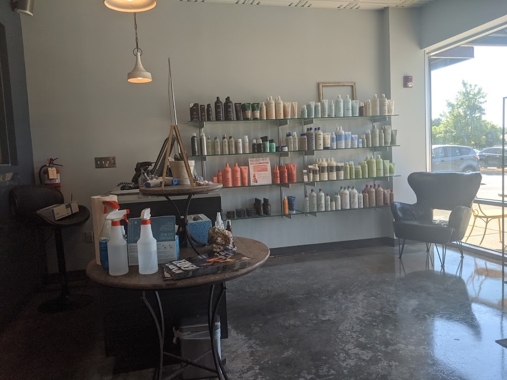 Rue 48 Salon - Golden Valley | 7732 Hwy 55, Golden Valley, MN 55427, USA | Phone: (763) 843-2040