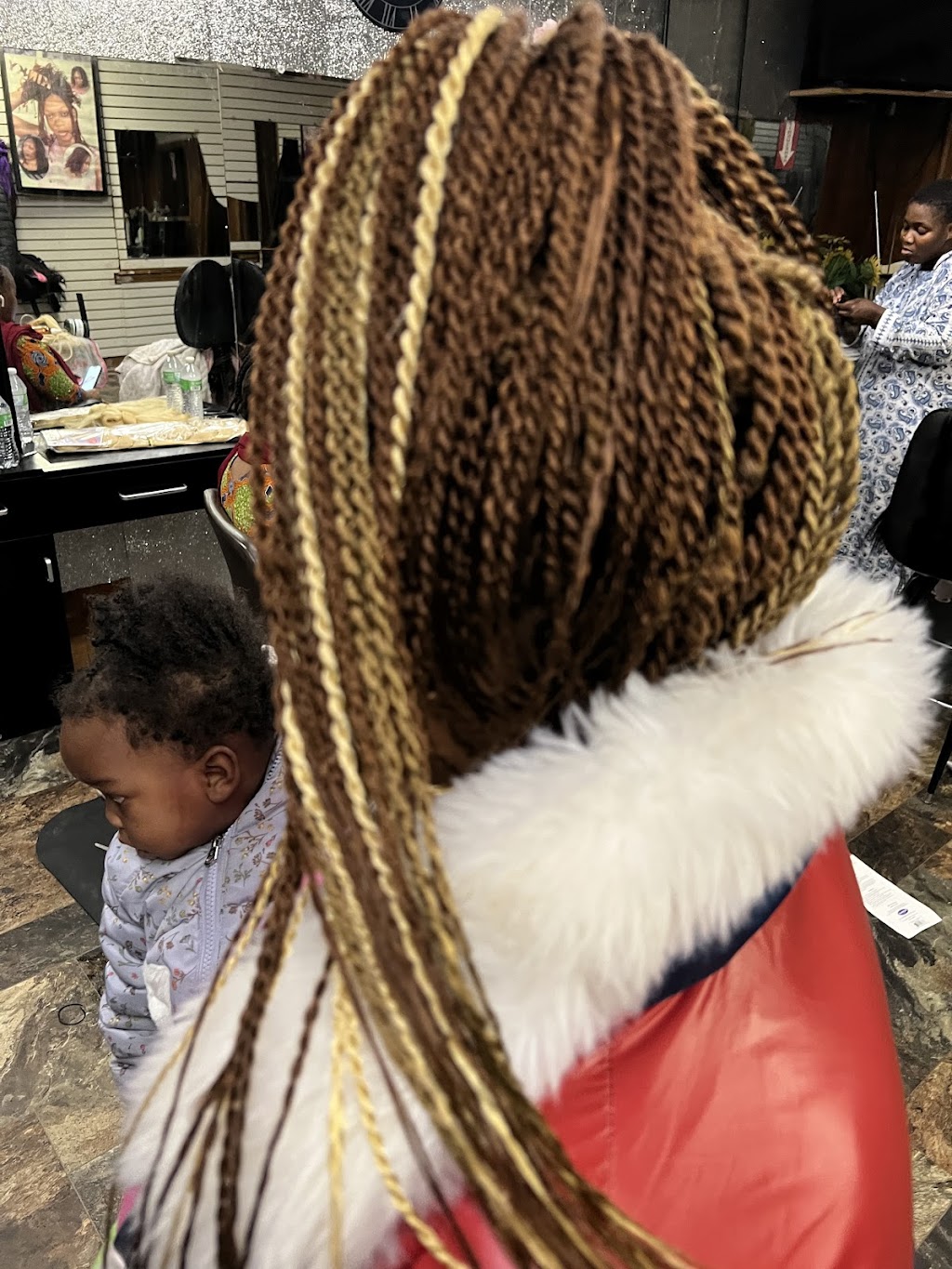 Haja African Hair Braiding | 2130 N 44th Ave, Minneapolis, MN 55412, USA | Phone: (612) 226-7748