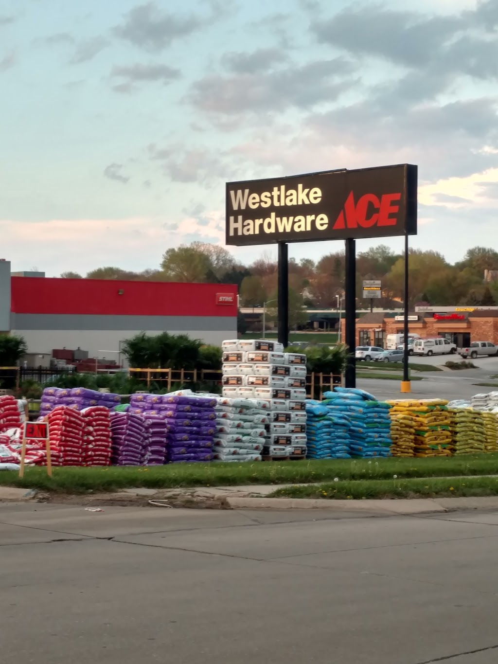 Westlake Ace Hardware | 14060 W Center Rd, Omaha, NE 68144, USA | Phone: (402) 330-0610