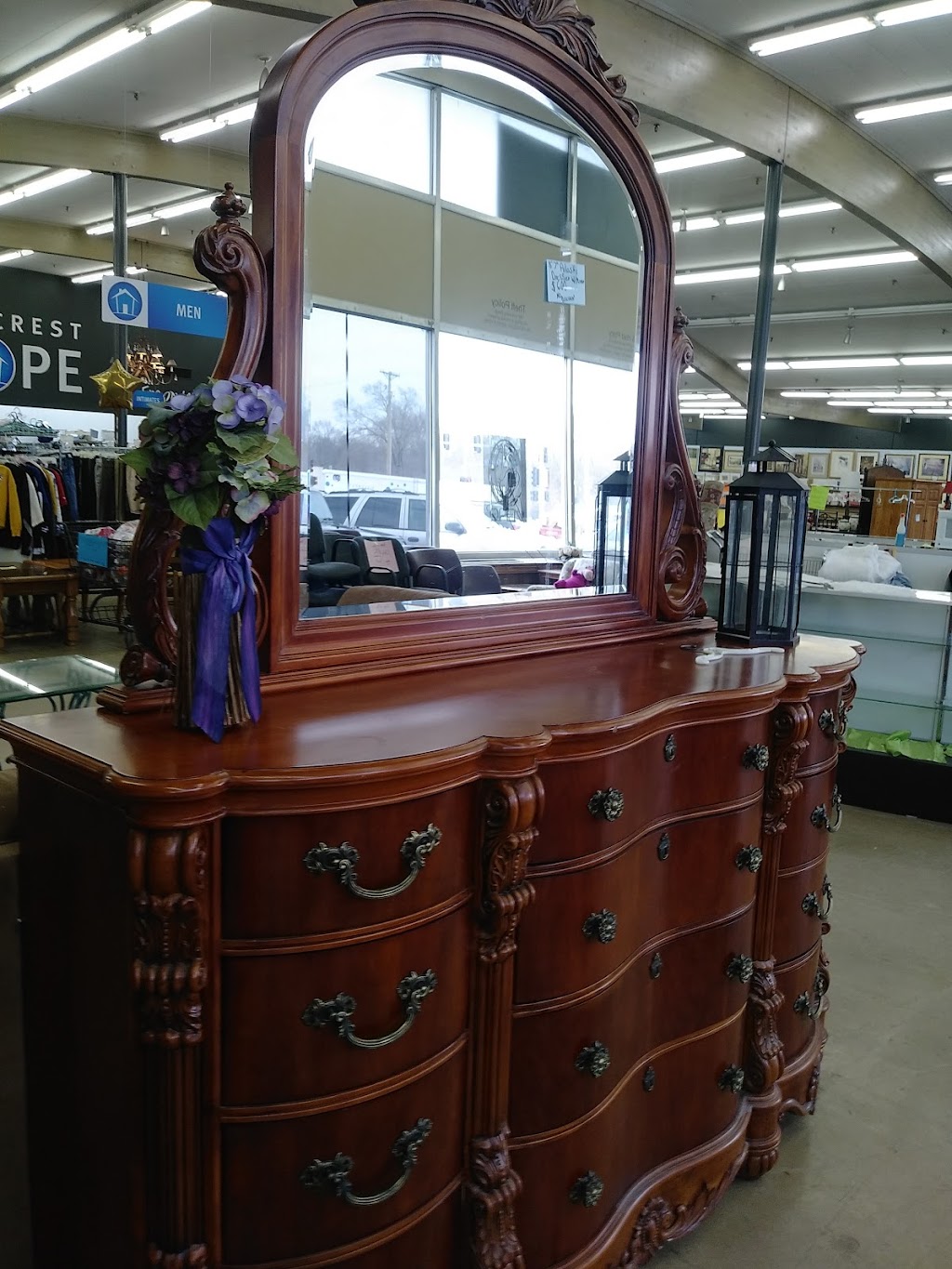 Hillcrest Hope Thrift Store | 7 W Mill St, Liberty, MO 64068, USA | Phone: (816) 792-0075