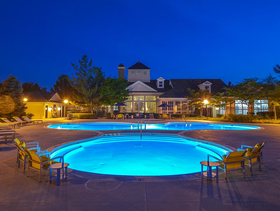 The Ashborough Apartments | 20155 San Joaquin Terrace, Ashburn, VA 20147, USA | Phone: (571) 223-2400