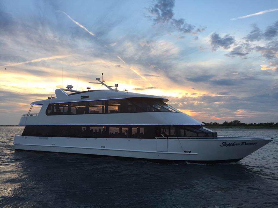 Sapphire Yacht Charters | 11 Richmond St, Freeport, NY 11520, USA | Phone: (516) 442-4614