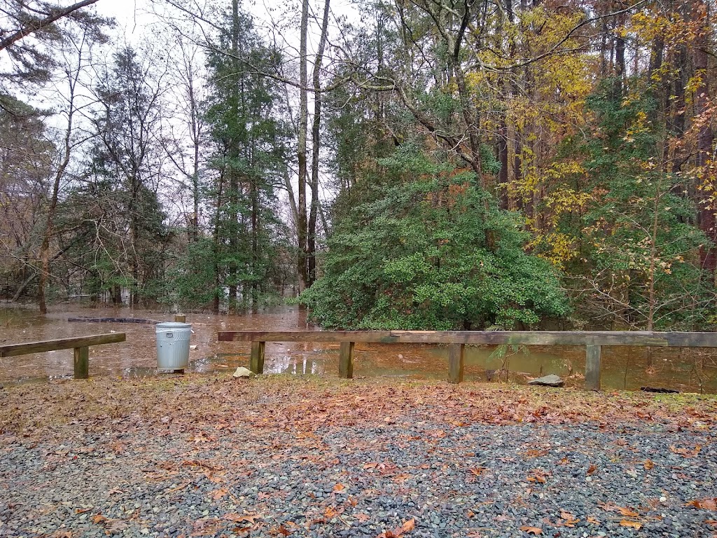 Robeson Creek Canoe Launch | Hanks Chapel Rd, Pittsboro, NC 27312, USA | Phone: (919) 362-0586