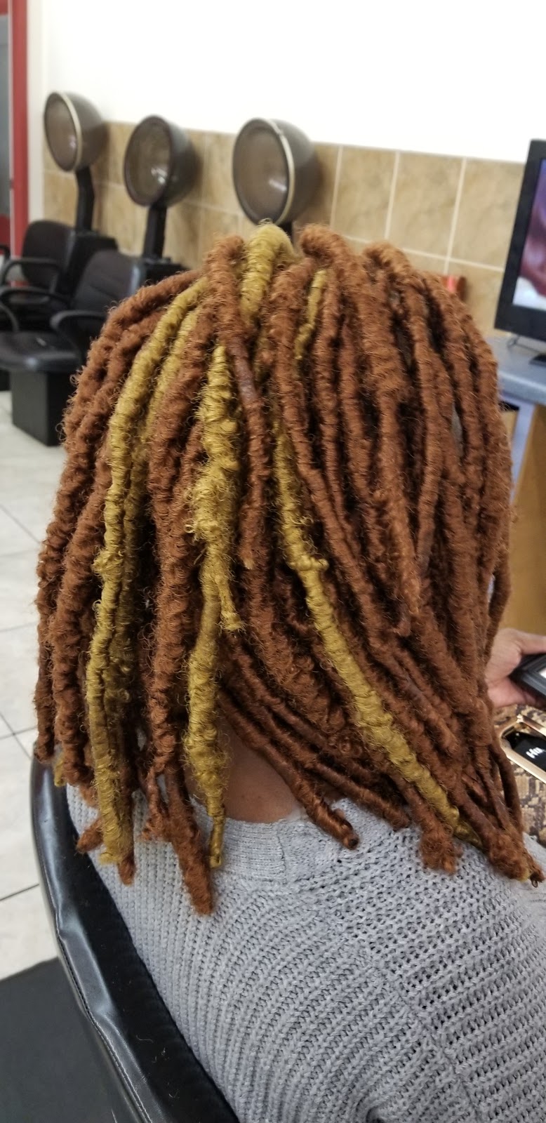 Lily -African Hair Braiding | 5470, 9472 N Jim Miller Rd suite E 214-716, Dallas, TX 75227, USA | Phone: (214) 716-9472