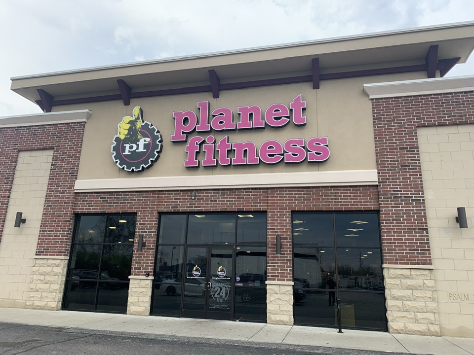 Planet Fitness | 9345 Colerain Ave, Cincinnati, OH 45251, USA | Phone: (513) 245-1275