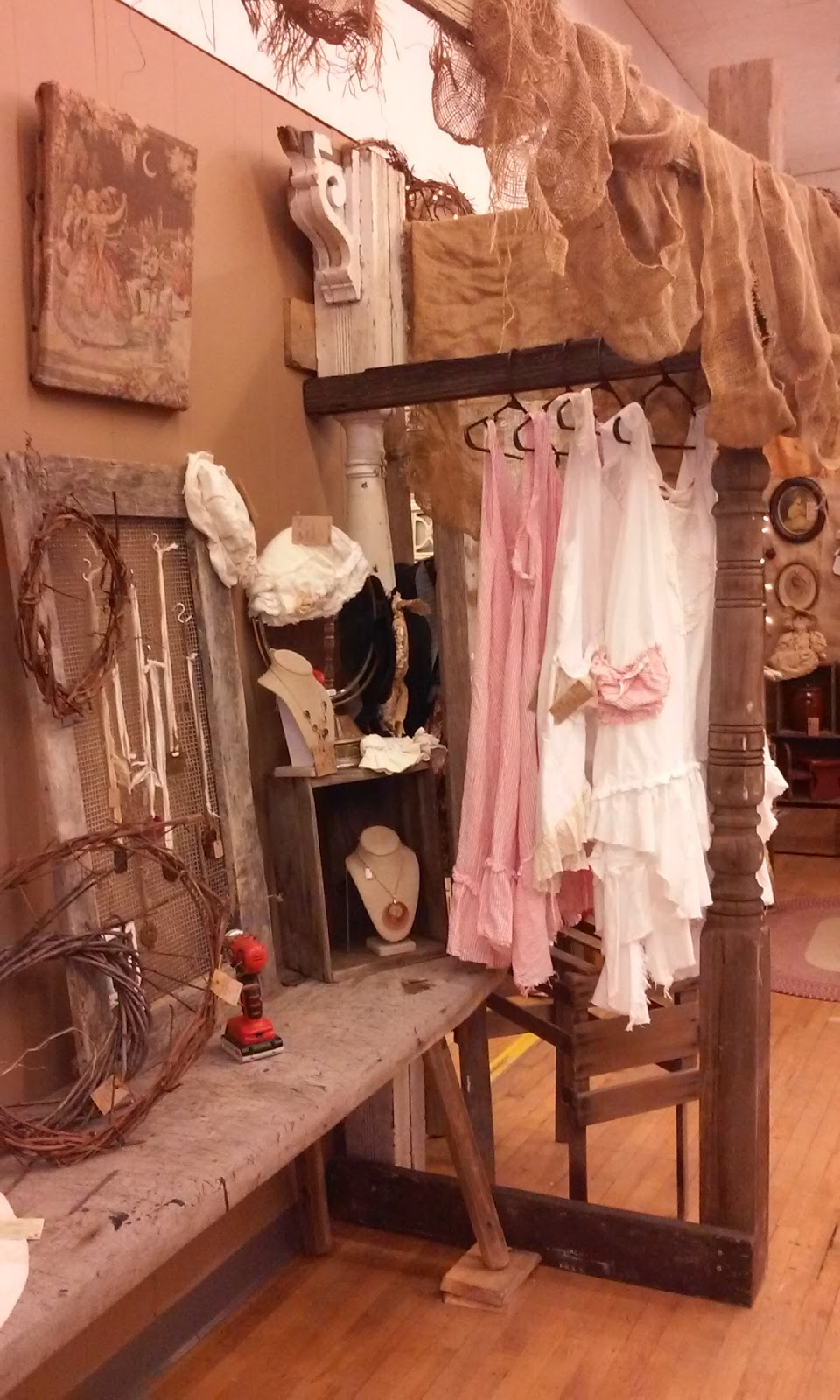 Filomenas Favorites | 4237 S Gravel Rd, Medina, NY 14103, USA | Phone: (585) 318-2030