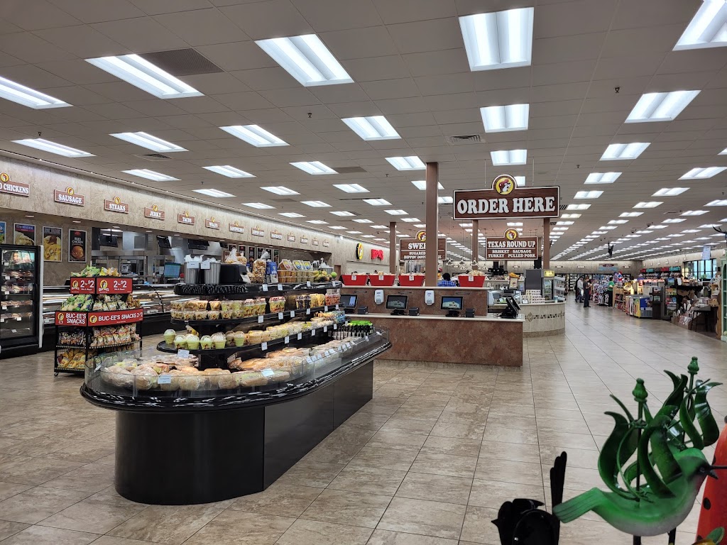 Buc-ees | 1402 I-45, Ennis, TX 75119, USA | Phone: (979) 230-2930