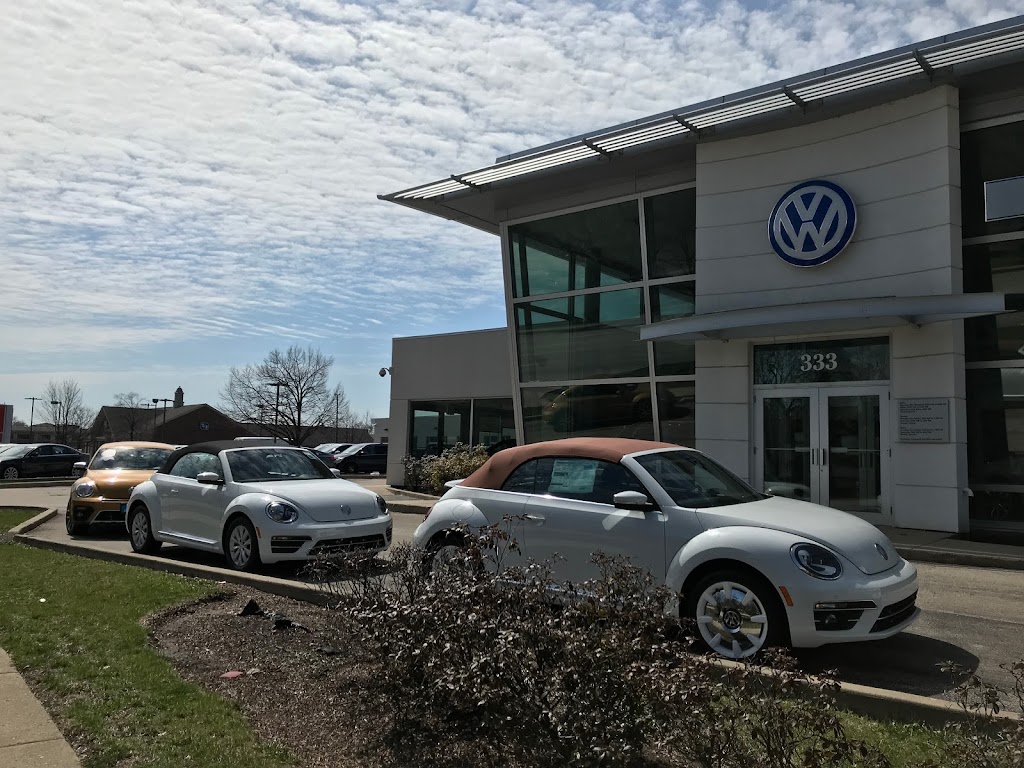 Volkswagen of Palatine | 1951 N Rand Rd, Palatine, IL 60074, USA | Phone: (847) 392-6300