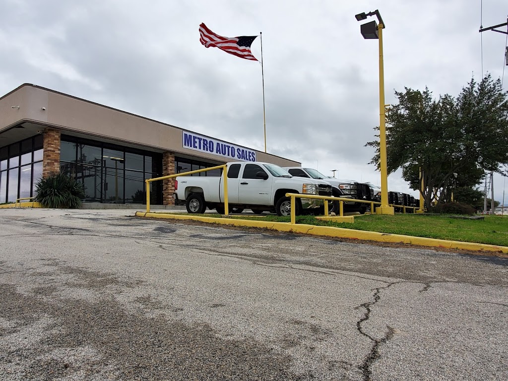 Metro Auto Sales | 624 N Watson Rd, Arlington, TX 76011, USA | Phone: (817) 719-3939