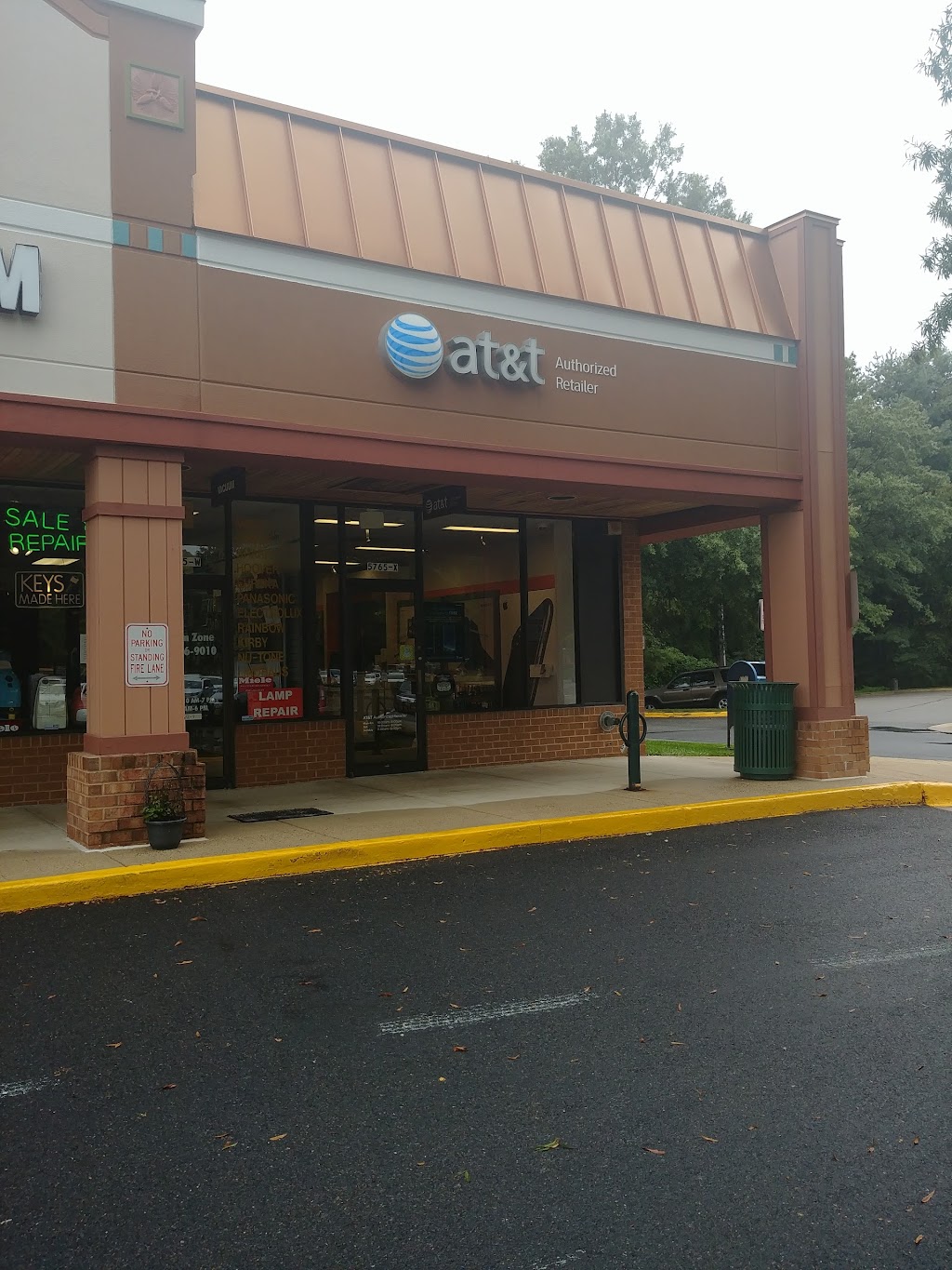 AT&T Store | 5765 Burke Centre Pkwy Unit X, Burke, VA 22015, USA | Phone: (703) 764-2900