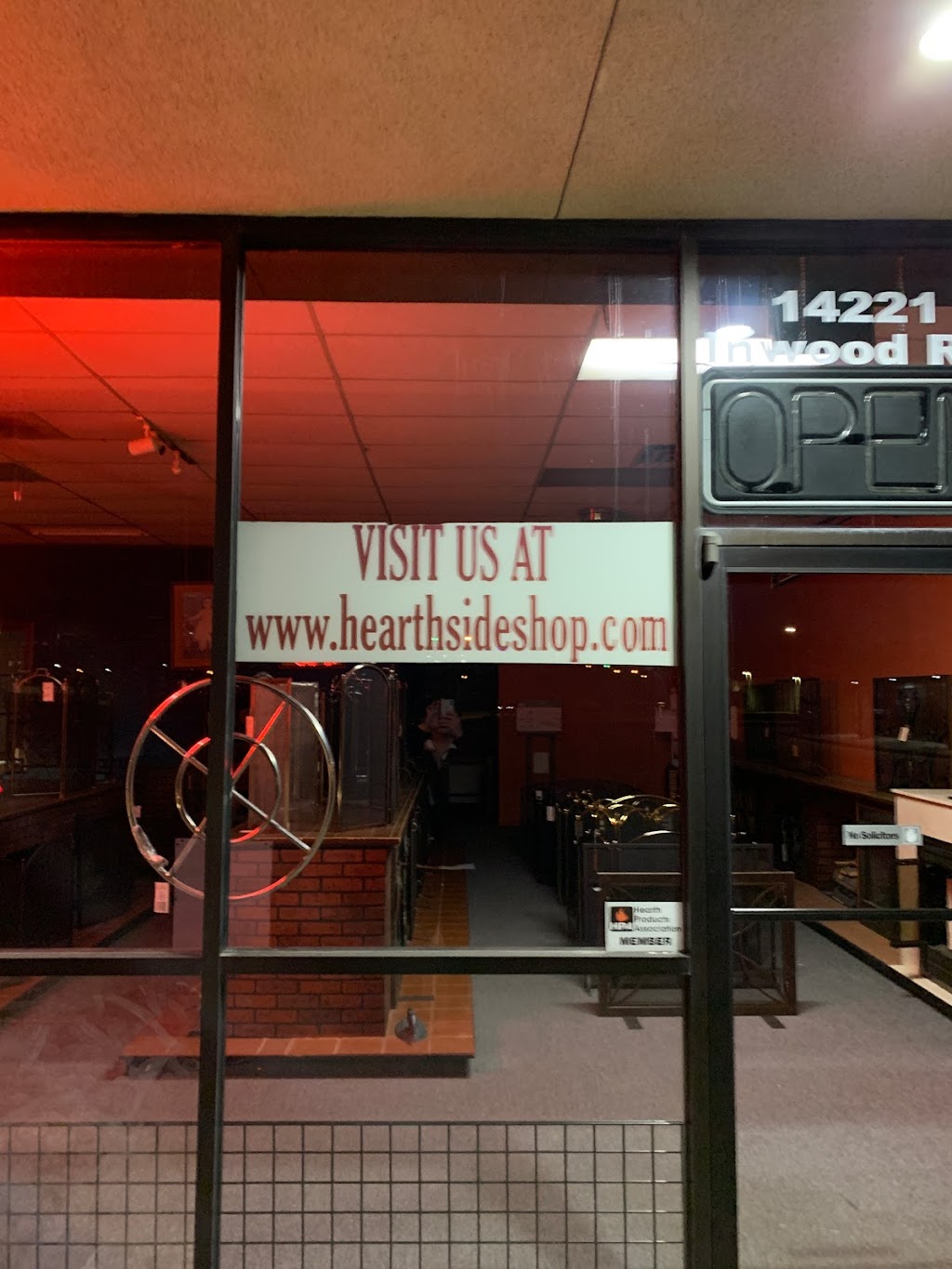 Hearthside Fireplace Shop | 14221 Inwood Rd, Farmers Branch, TX 75244, USA | Phone: (972) 385-9437