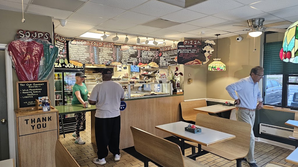 Nicks Pizza & Pasta | 44 W Main St, Bergenfield, NJ 07621, USA | Phone: (201) 385-9240