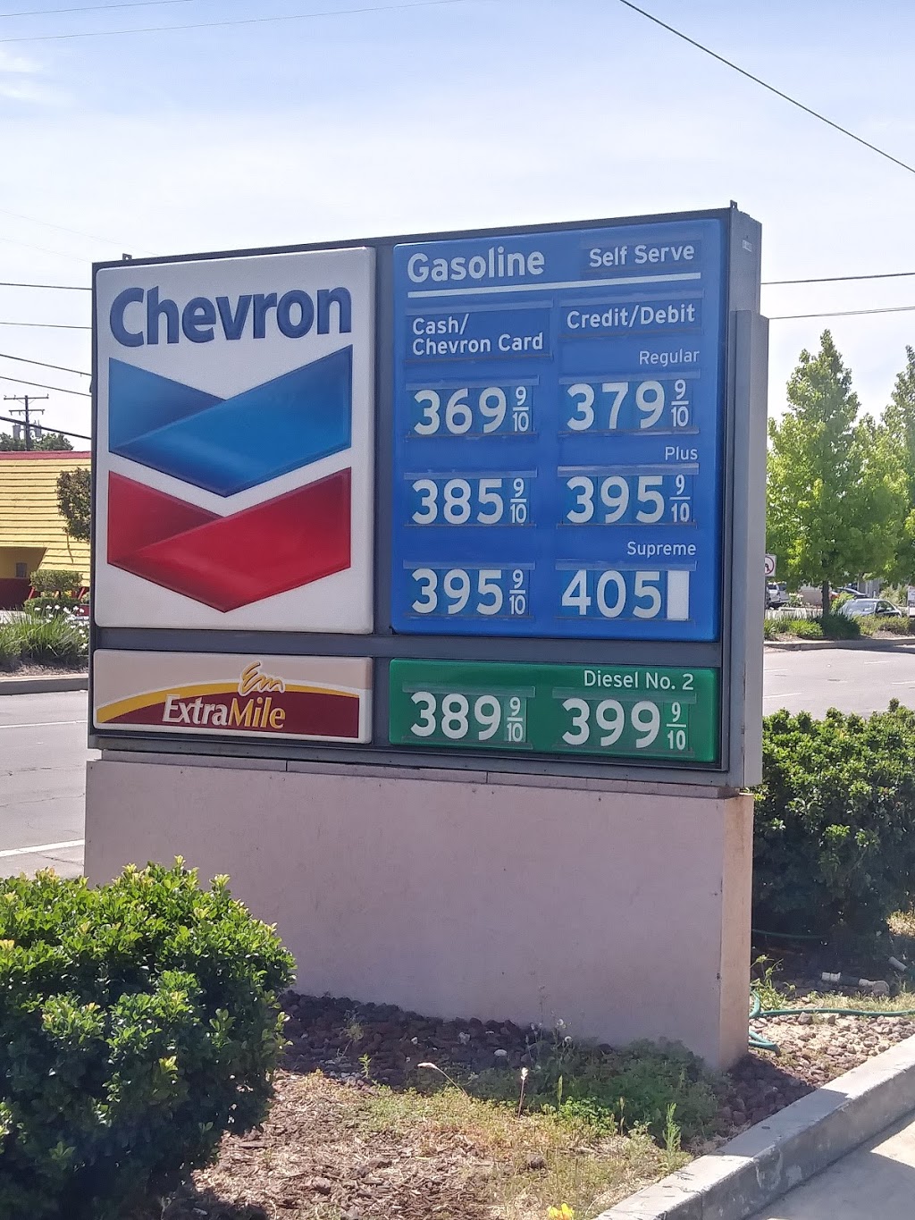 Chevron | 5701 Watt Ave, North Highlands, CA 95660, USA | Phone: (916) 331-4690