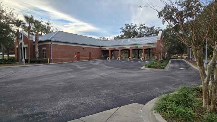 Capital City Bank | 7153 Broad St, Brooksville, FL 34601, USA | Phone: (352) 754-2500