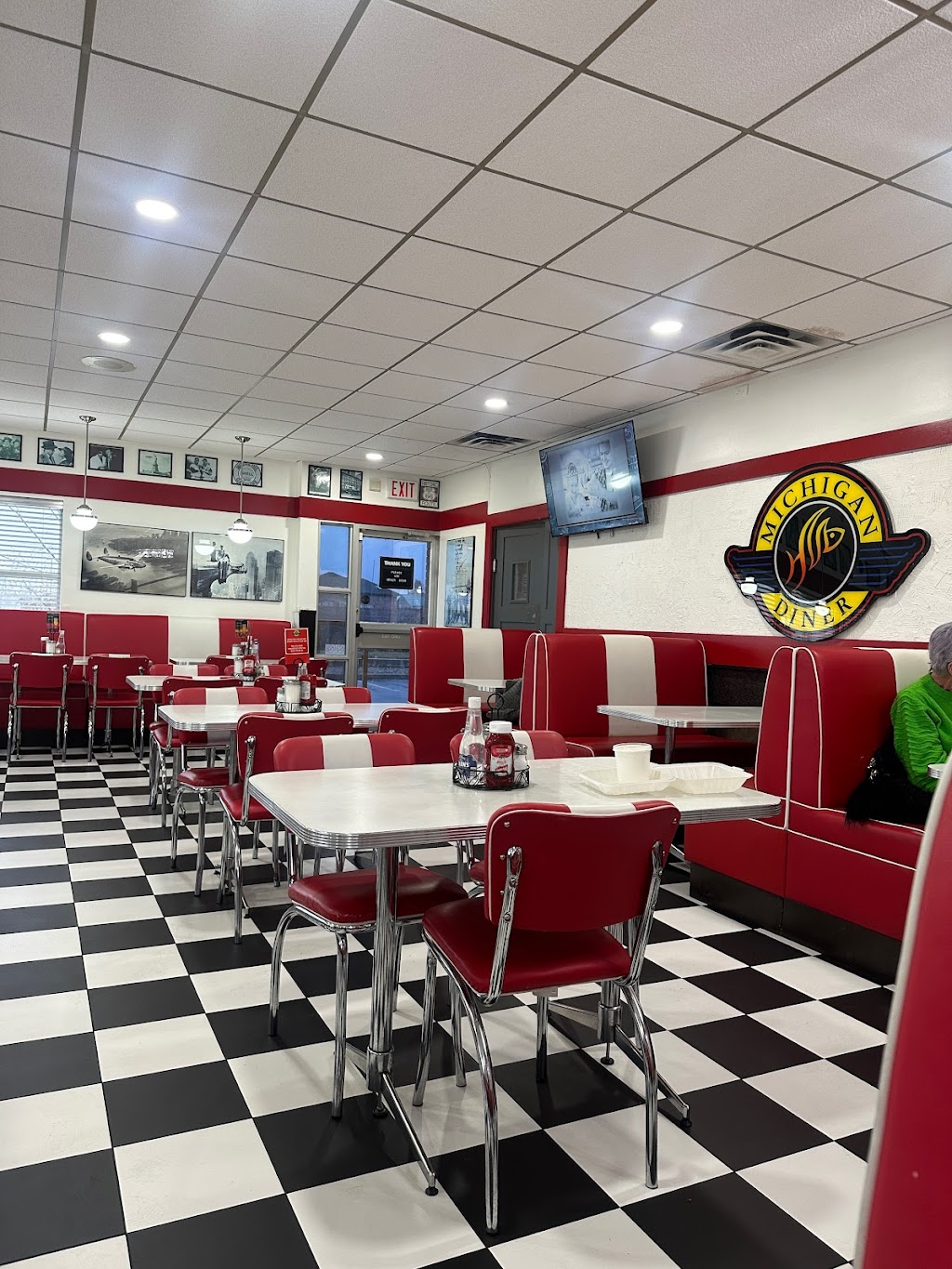 Michigan Diner (Manning) | 1331 Manning Rd, Tecumseh, ON N8N 2L9, Canada | Phone: (519) 979-1800