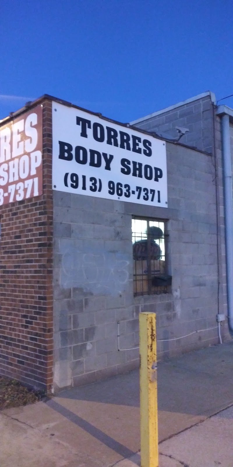 Torres Body Shop | Hardesty Ave, Kansas City, MO 64127, USA | Phone: (913) 963-7371