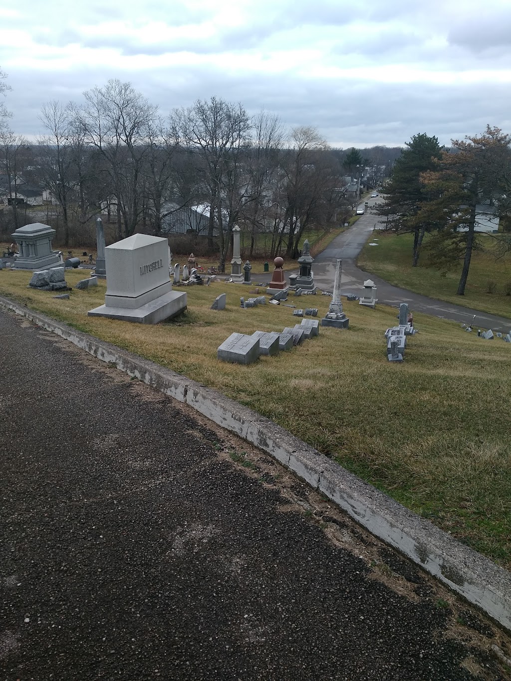 Hillgrove Union Cemetery | 1002 E Central Ave, Miamisburg, OH 45342, USA | Phone: (937) 866-2263