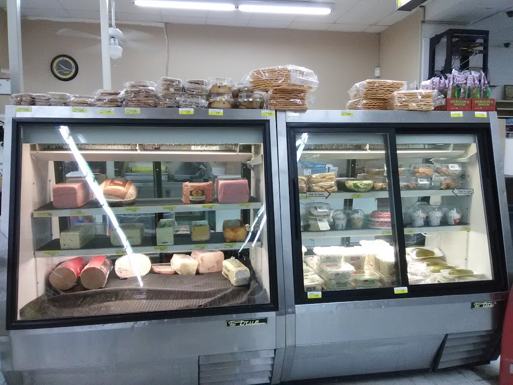 Food Town IGA Eloy AZ | 13 N Santa Cruz Ave, Eloy, AZ 85131, USA | Phone: (520) 466-7790