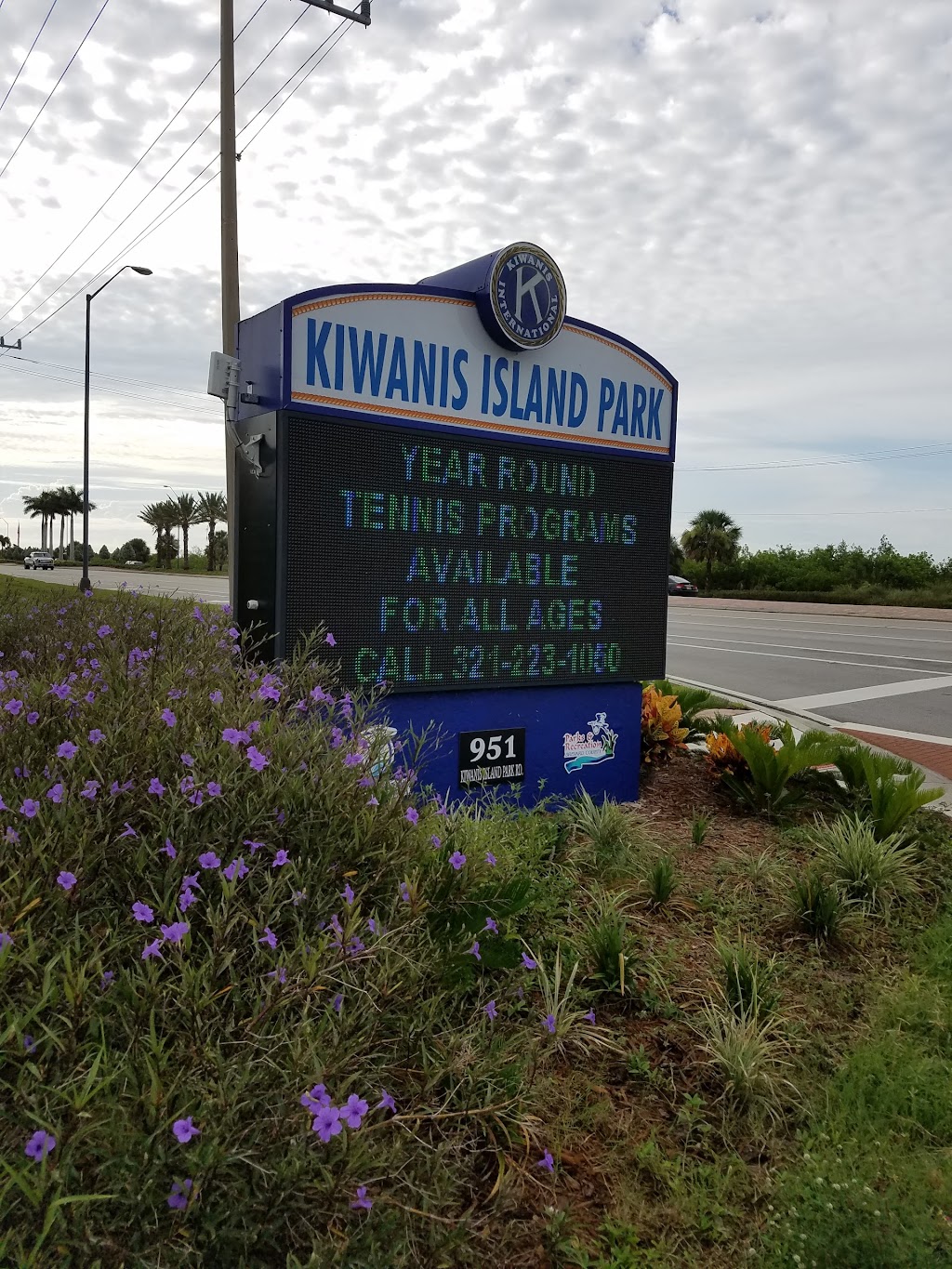 Kiwanis Island Park | 951 Kiwanis Island Park Rd, Merritt Island, FL 32952, USA | Phone: (321) 455-1380