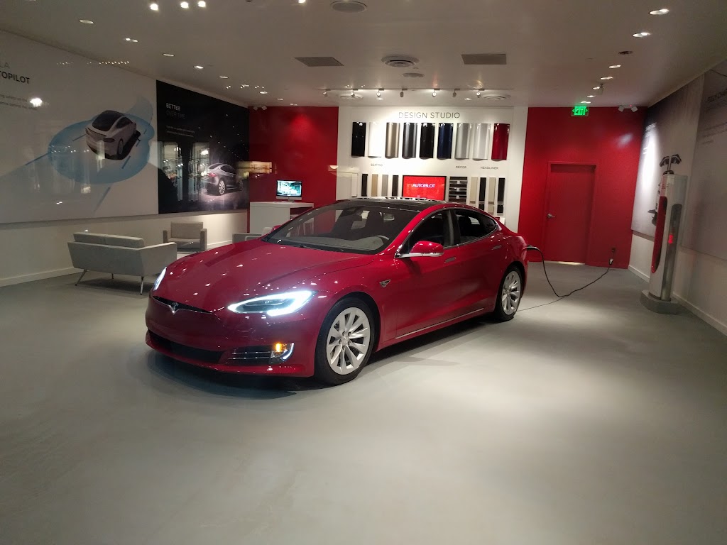 Tesla | 4835 River City Dr #105, Jacksonville, FL 32246, USA | Phone: (904) 380-9979