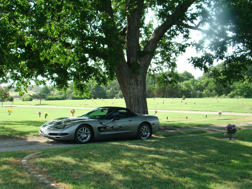 Magnolia Memorial Gardens | 130 W 8th St, Bristow, OK 74010, USA | Phone: (918) 367-5504