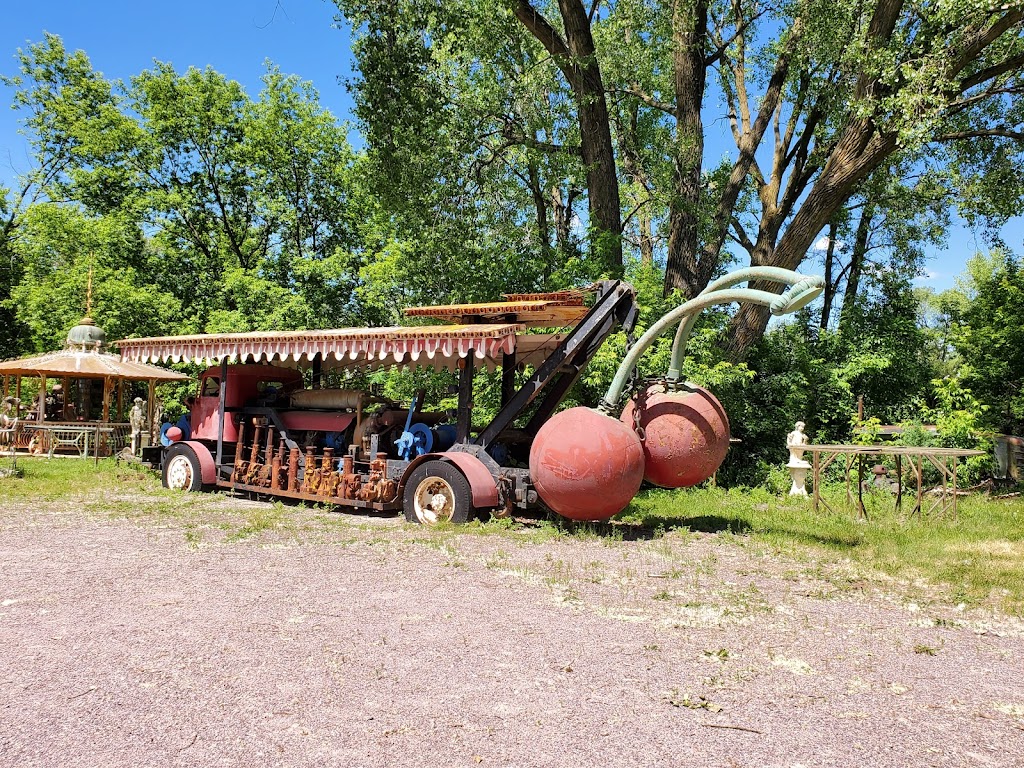 Dr. Evermors Sculpture Park | S7703 US-12, North Freedom, WI 53951, USA | Phone: (608) 219-7830