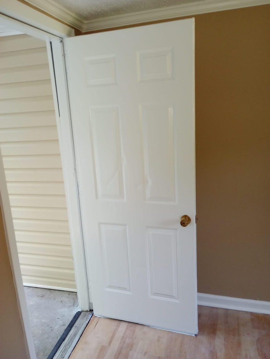 Rodriguez painting | 718 High Knob Trail, Seagrove, NC 27341, USA | Phone: (336) 953-9267