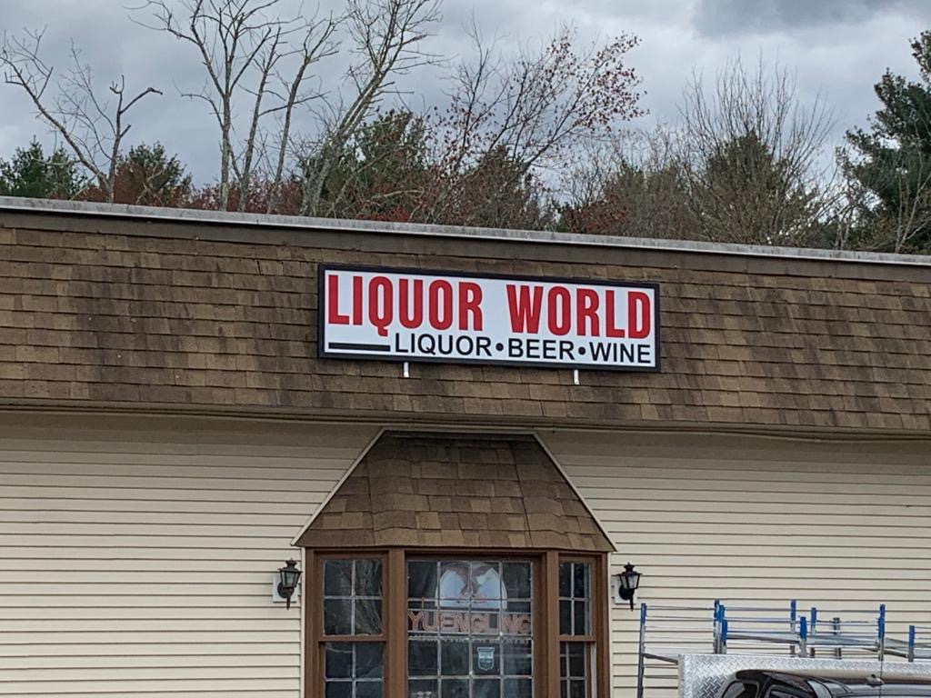 Liquor World | 1 Cape Rd, Mendon, MA 01756, USA | Phone: (508) 634-3133