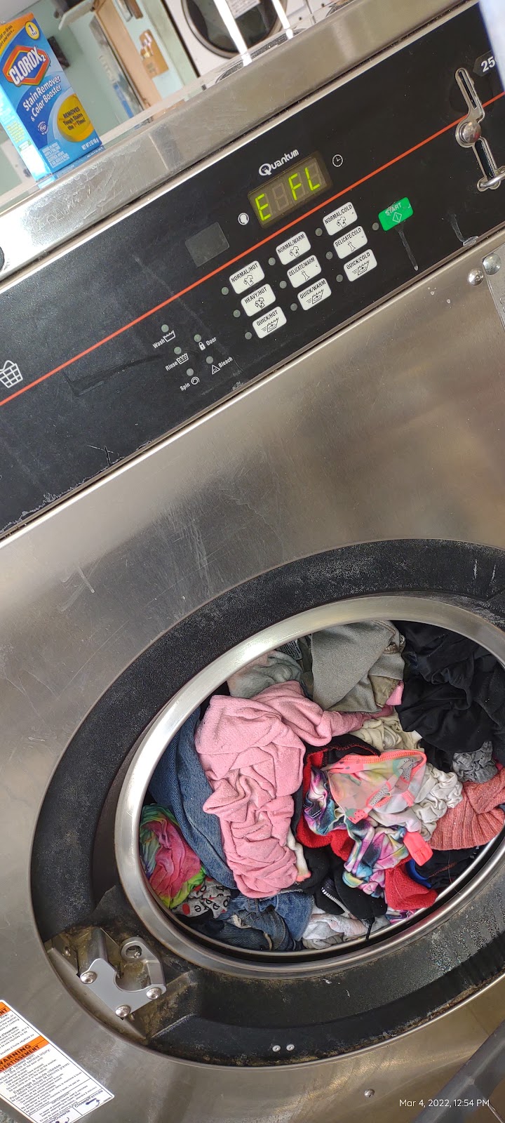 Dirty Biz Laundry | 521 C St, Fairbury, NE 68352, USA | Phone: (402) 217-0784