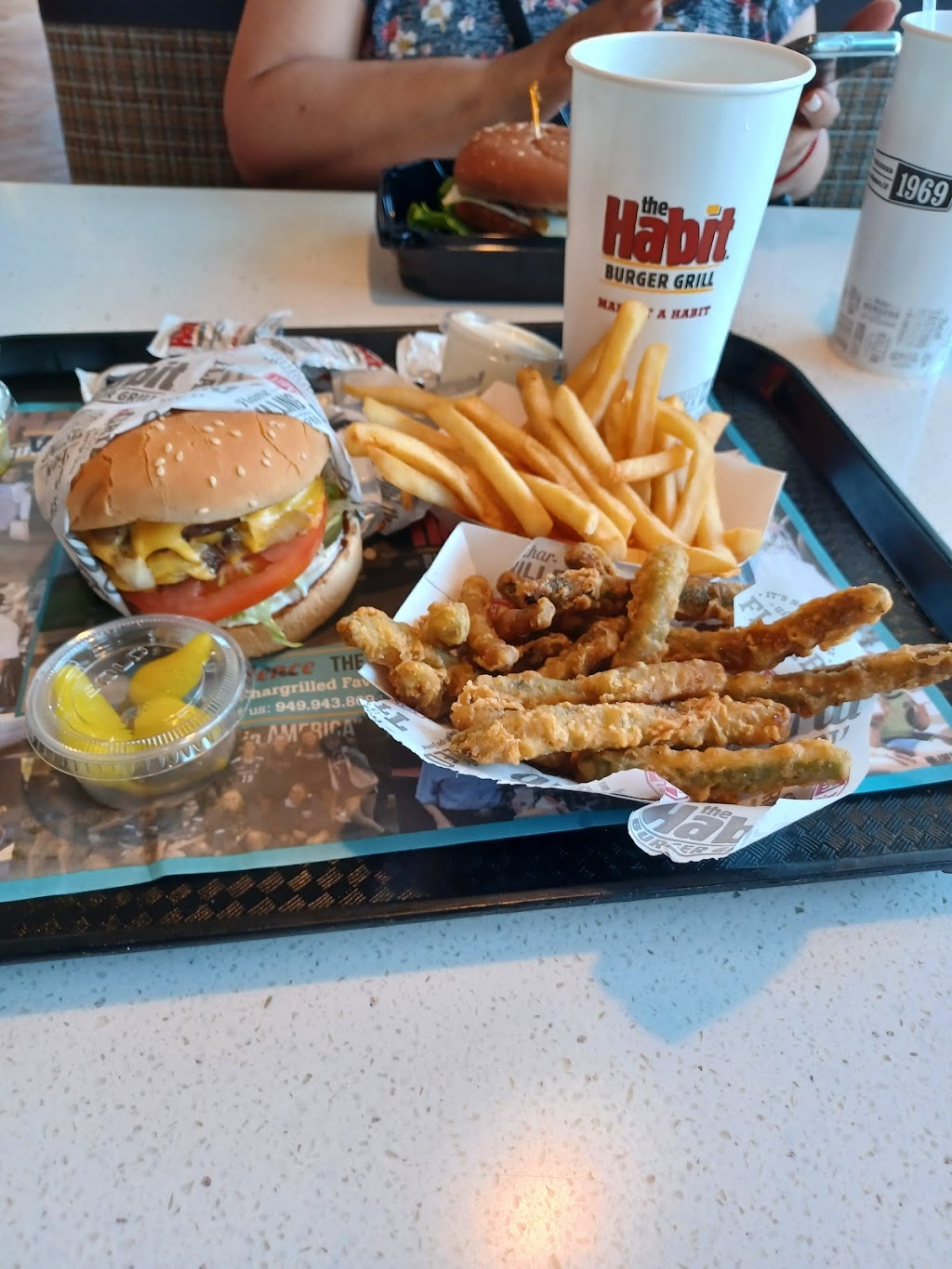 The Habit Burger Grill | 12569 Limonite Ave #350, Eastvale, CA 91752, USA | Phone: (951) 361-9490