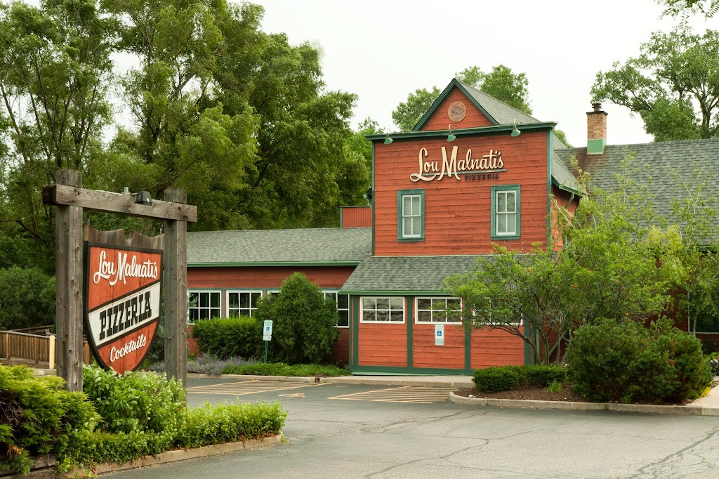 Buffalo Grove - Lou Malnatis Pizzeria | 85 S Buffalo Grove Rd, Buffalo Grove, IL 60089, USA | Phone: (847) 215-7100