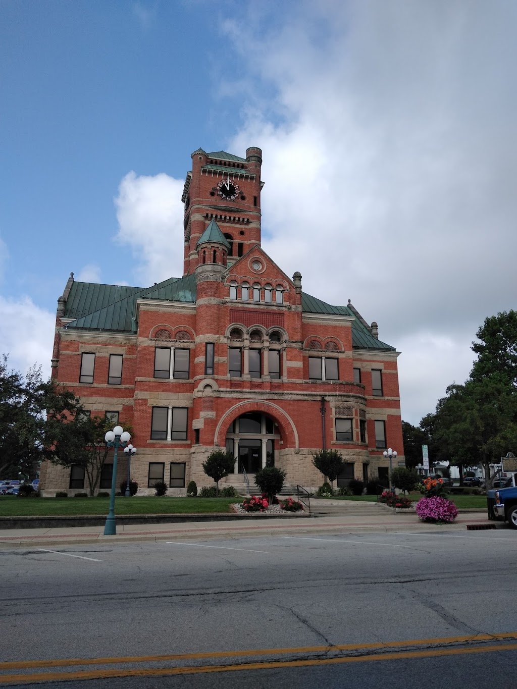 Albion Pizza Depot 112 N Orange St, Albion, IN 46701