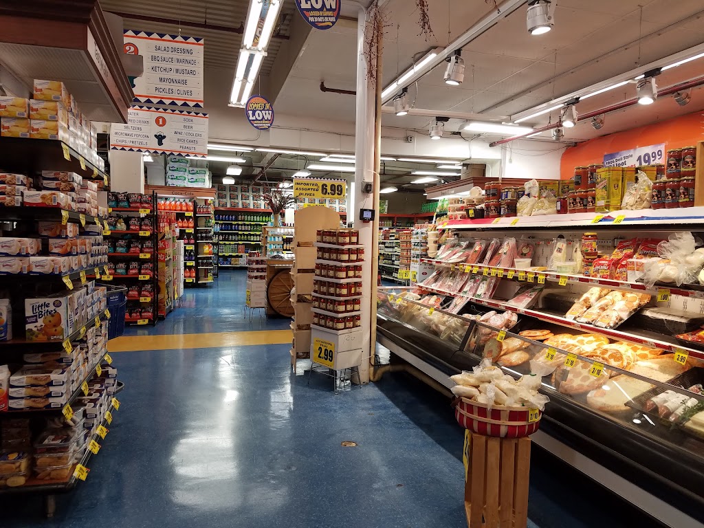Western Beef Supermarket | 61 2nd St, Mineola, NY 11501, USA | Phone: (516) 873-0300