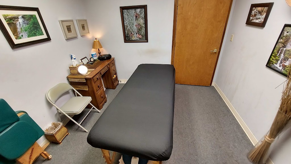 Connecting Touch Therapy & Wellness Center | 2795 Front St F, Cuyahoga Falls, OH 44221, USA | Phone: (330) 945-9354