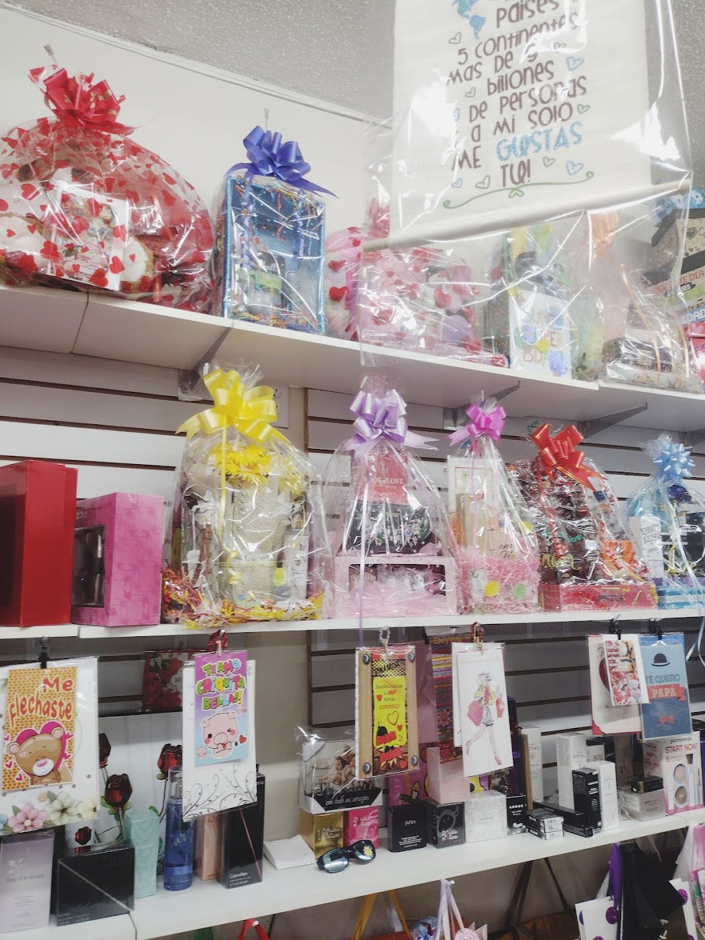 Joyería Hispana El Regalo LLC | 1002 S Myrtle School Rd, Gastonia, NC 28052, USA | Phone: (704) 349-2400 Joyería Hispana El Regalo LLC | 1002 S Myrtle School Rd, Gastonia, NC 28052, USA | Phone: (704) 349-2400