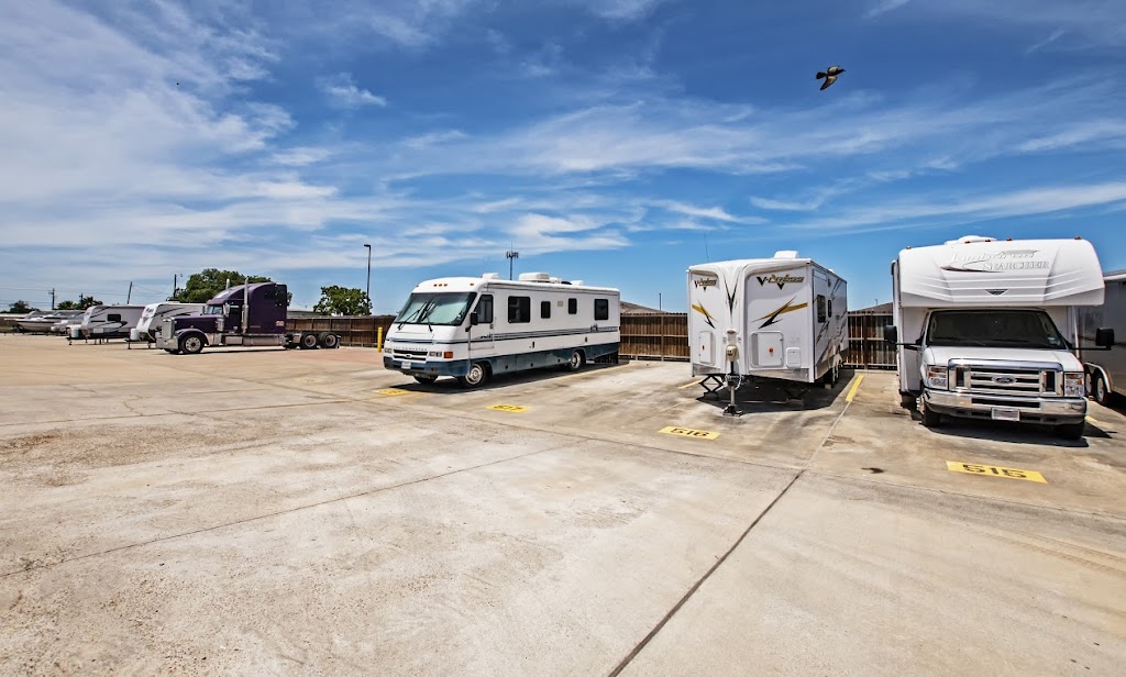 Move It Self Storage | 3302 Holly Rd, Corpus Christi, TX 78415, USA | Phone: (361) 834-5500