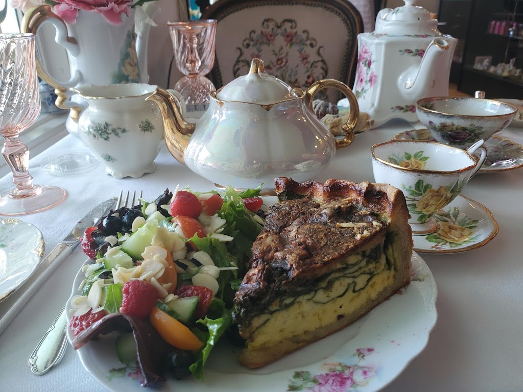 The Pink House Tea Room & Bnb | 36341 Front St, New Baltimore, MI 48047, USA | Phone: (586) 648-6679