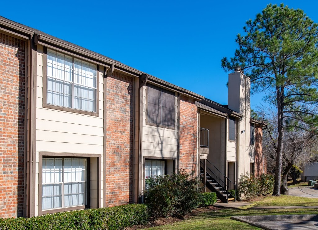 The Pines of Palos Verdes Apartments | 4900 Via Ventura, Mesquite, TX 75150, USA | Phone: (972) 226-0821